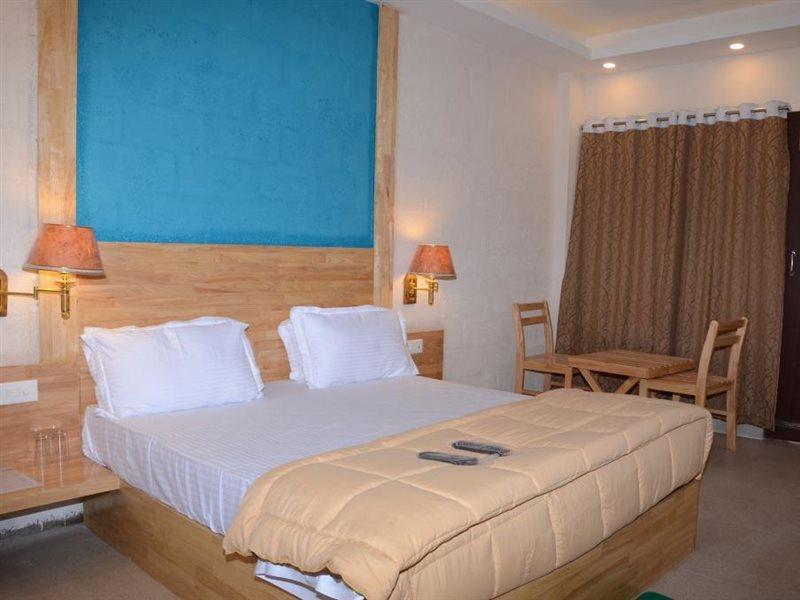 Coconhuts Beach Resort Lakshmanpur Esterno foto