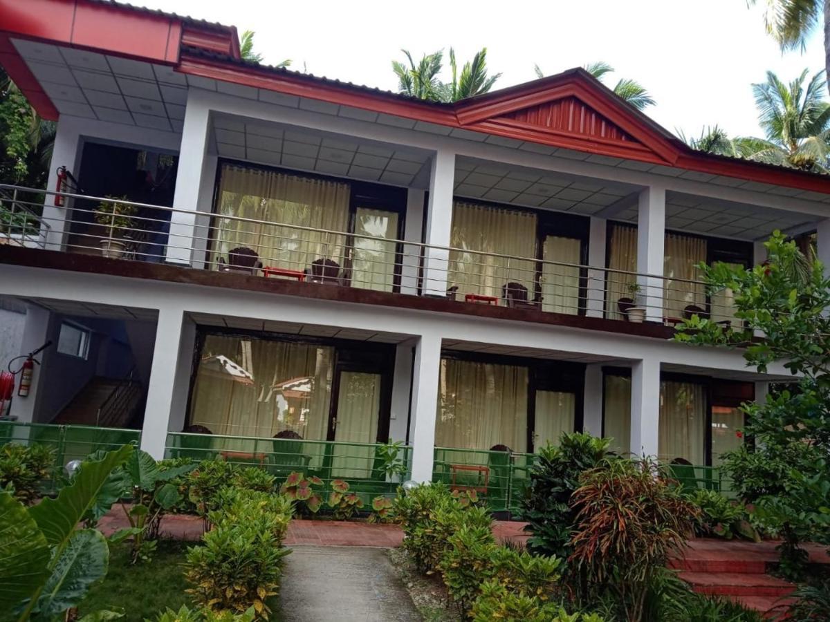 Coconhuts Beach Resort Lakshmanpur Esterno foto