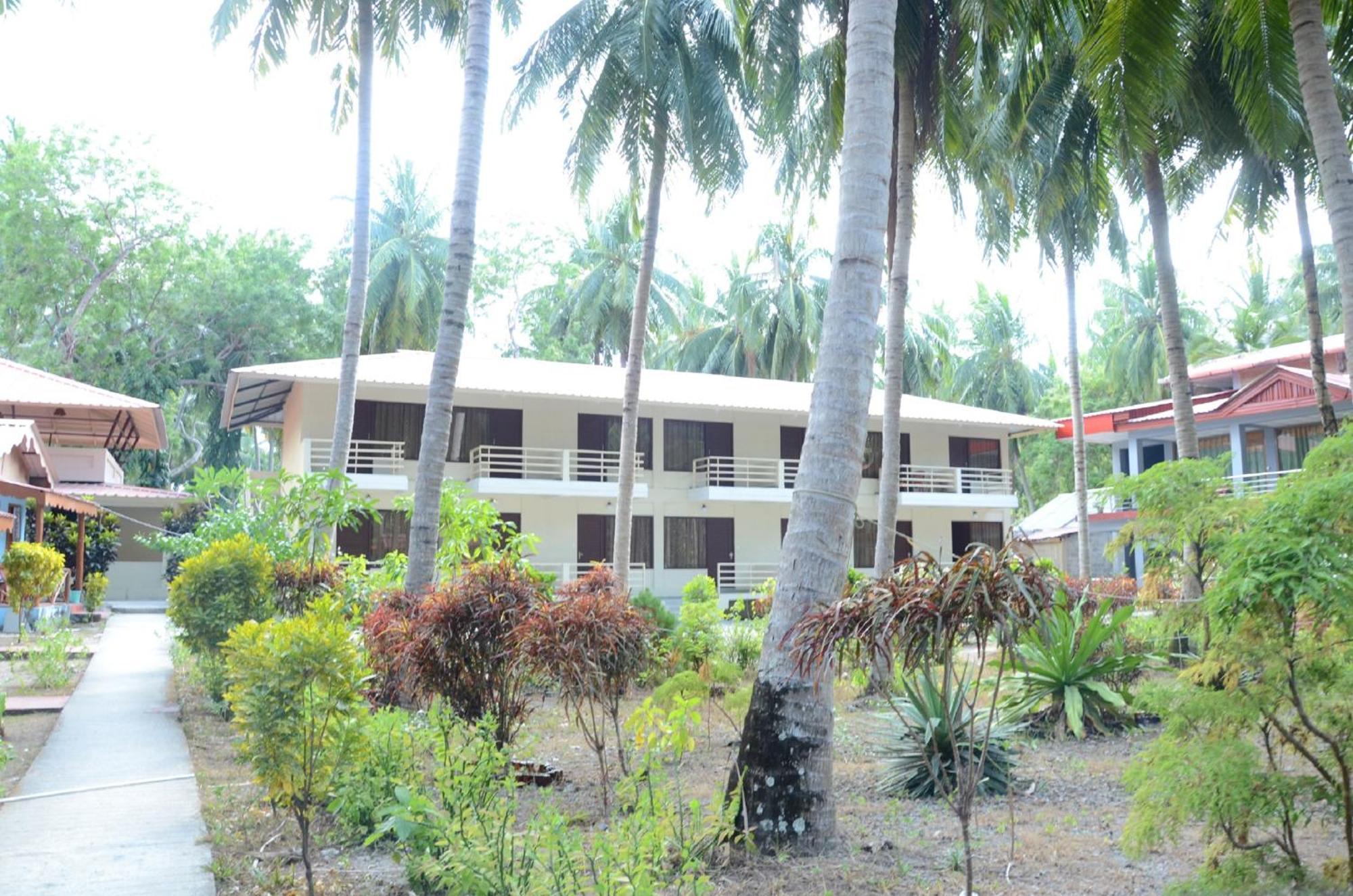 Coconhuts Beach Resort Lakshmanpur Esterno foto